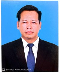 លាវ ផល្លី